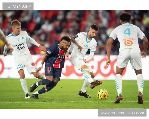 马赛vs朗斯巅峰对决：攻防数据对比，历史交锋暗示冷门
