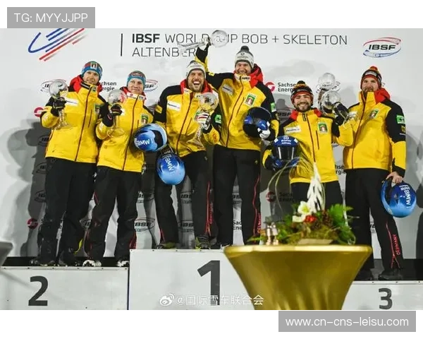 终场哨响，欧塞尔球员雪中相拥庆祝2026年首胜